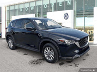 This Mazda CX-5 boasts a Regular Unleaded I-4 2.5 L/152 engine powering this Automatic transmission.... (image 6)