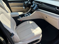 WE CAN GET YOU APPROVED ON THIS 2025 JEEP GRAND CHEROKEE LIMITED 4X4 TODAY FEATURED OPTIONS -Trailer... (image 8)
