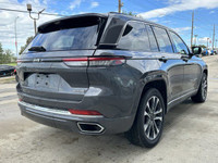 When you want long haul comfort wrapped in luxury, the most award-winning SUV ever is the only answe... (image 5)