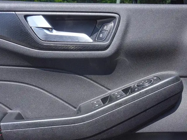 2022 Ford Escape SEL- Pano Roof - Heated Seats - AWD in Cars & Trucks in Barrie - Image 26