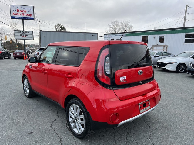  2018 Kia Soul Keyless Entry | Camera Parking | Apple CarPlay in Cars & Trucks in Bedford - Image 3