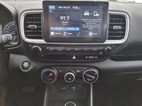 Check out this certified 2020 Hyundai Venue Preferred | Apple CarPlay | Android Auto | Heated Seats... (image 3)