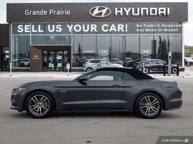 2017 Ford Mustang GT Premium | Soft Top Convertible in Cars & Trucks in Grande Prairie - Image 3