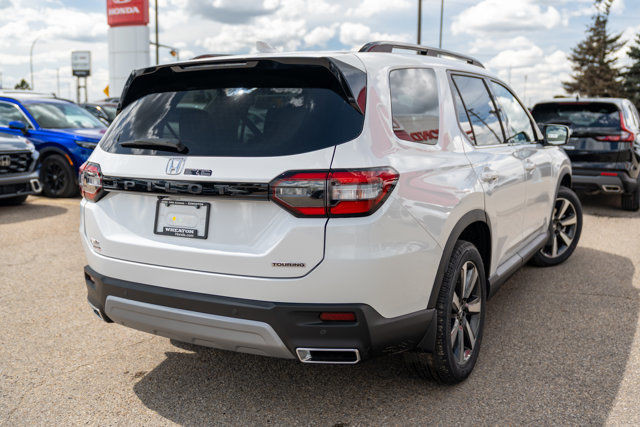 2025 Honda Pilot Touring in Cars & Trucks in Edmonton - Image 2