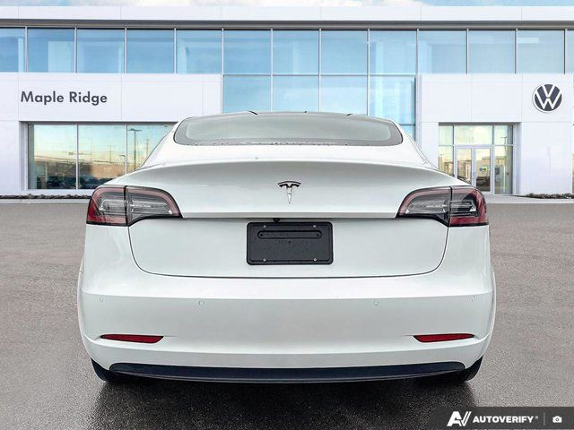 2022 Tesla Model 3 in Cars & Trucks in Tricities/Pitt/Maple - Image 4