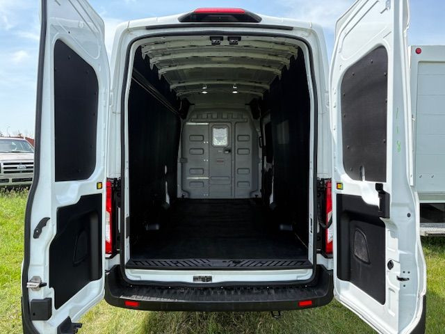 2023 Ford Transit Cargo Van T-250 HIGH ROOF "EXTRA LONG" LOADED in Cars & Trucks in Calgary - Image 2