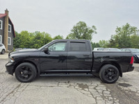 2016 RAM 1500 5.7L HEMI ! VERY CLEAN TRUCK , IN AMAZING CONDITION , COMES FULLY CERTIFIED CARS IN LO... (image 6)