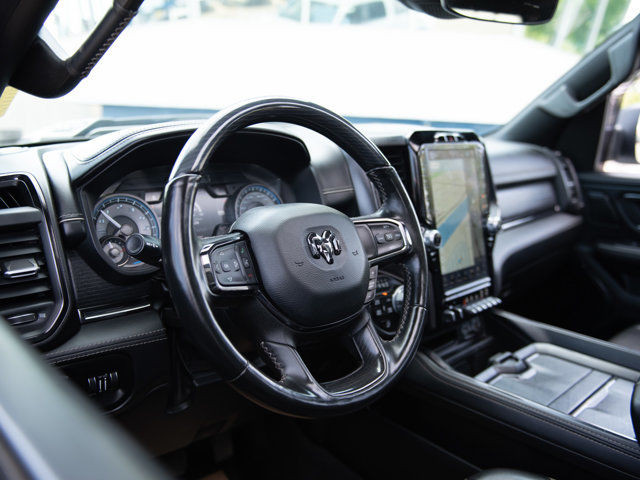 2022 Ram 1500 Limited, Night Edition, Sunroof, Loaded in Cars & Trucks in Calgary - Image 3