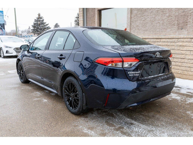  2022 Toyota Corolla LE HEATED SEATS, REVERSE CAMERA, CARPLAY in Cars & Trucks in Winnipeg - Image 3