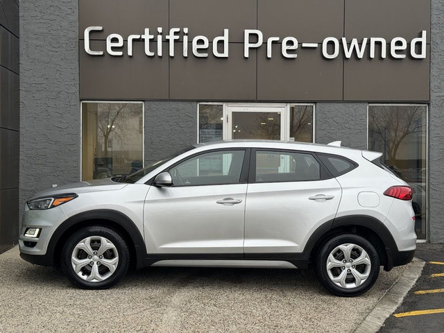  2019 Hyundai Tucson ESSENTIAL w/ BACK-UP CAM / AUTOMATIC / LOW  in Cars & Trucks in Calgary