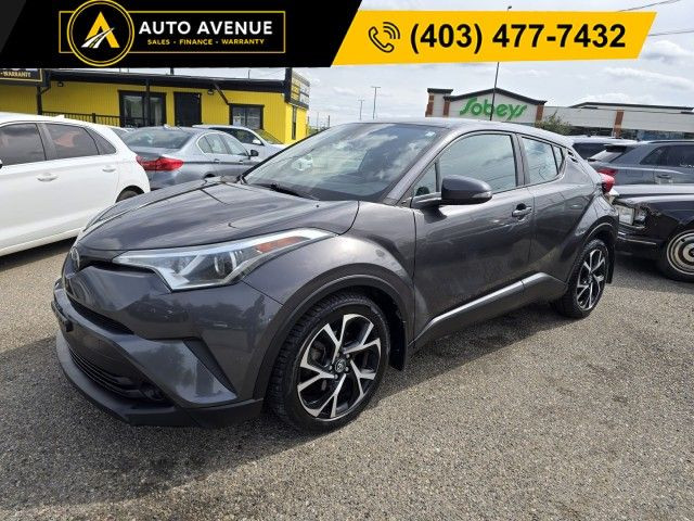 2018 Toyota C-HR XLE - BACKUP CAMERA, ALL WHEEL DRIVE, TOP TRIM, in Cars & Trucks in Calgary