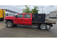 JUST IN - FLAT DECK TRUCK - Cabinets on Bed Can Be Removed - 2017 GMC Sierra 3500HD 4DR CREW CAB 4x4... (image 3)