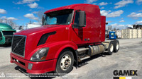 2011 VOLVO VNL630 CAMION HIGHWAY