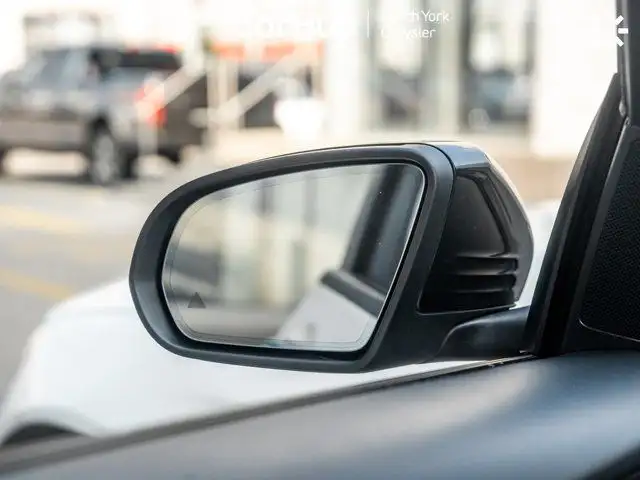 2022 Mercedes-Benz GLC 300 Panoramic Roof Night Package 360 in Cars & Trucks in City of Toronto - Image 15