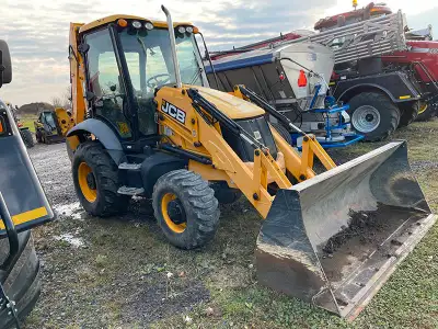 2015 JCB 3CX-14 BACKHOE LOADER STOCK #A105588 90 ENGINE HP CAB WITH HEAT AND A/C BACKHOE BOOM HYDRAU...