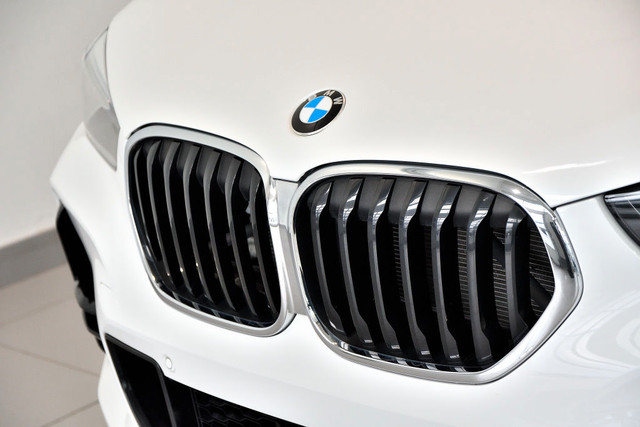2021 BMW X1 XDrive28i M Sport Edition in Cars & Trucks in Longueuil / South Shore - Image 3