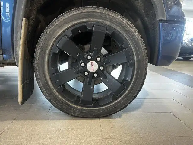 2015 GMC Sierra 1500 Denali 6.2 *Inspection Only* in Cars & Trucks in Fort McMurray - Image 8