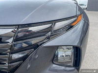 *2022 Hyundai Tucson Hybrid Luxury -- AWD | Leather | Sunroof | CarPlay | 33,390 KM* Drive smarter w... (image 9)