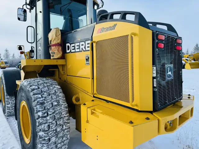 DEERE 544K WHEEL LOADER  dans Équipement lourd dans Calgary - Image 14
