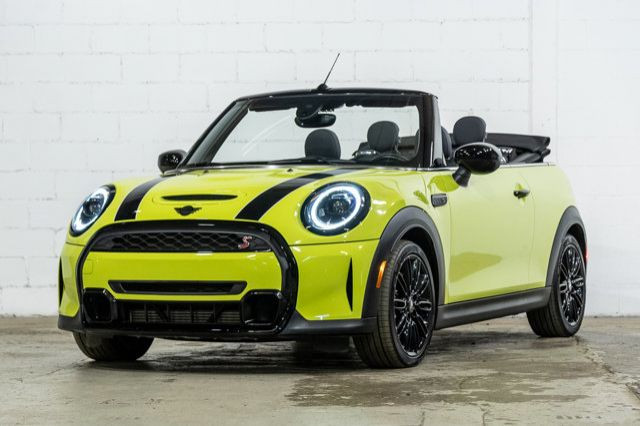 2024 MINI Convertible Cooper S | À ciel ouvert | Volant dans Autos et camions  à Ville de Montréal - Image 3