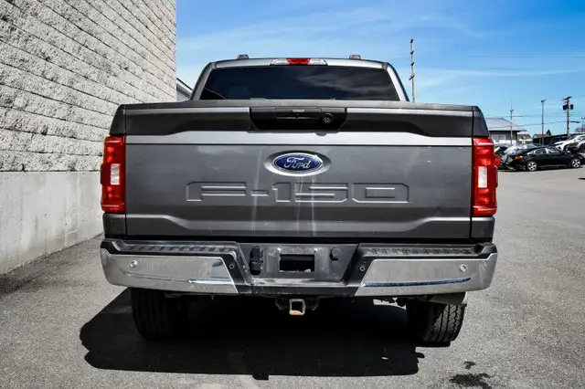2023 Ford F-150 XLT • NAV • PARK ASSIST • POWER SEAT • BEDLINER in Cars & Trucks in Ottawa - Image 6