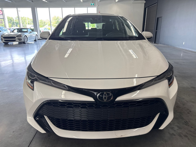 2022 Toyota Corolla Hatchback SE BLANC MAGS SIÈGES CHAUFFANTS HI in Cars & Trucks in Saint-Jean-sur-Richelieu - Image 3
