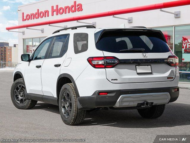 2025 Honda Pilot TrailSport in Cars & Trucks in London - Image 4
