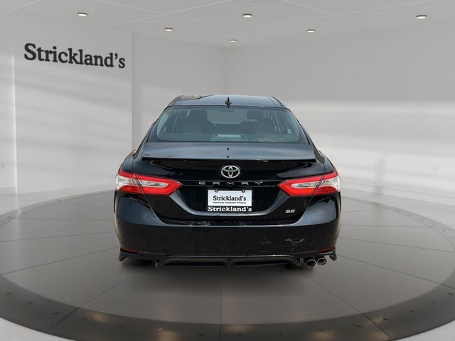 2020 TOYOTA CAMRY SE SEDAN in Cars & Trucks in Stratford - Image 4