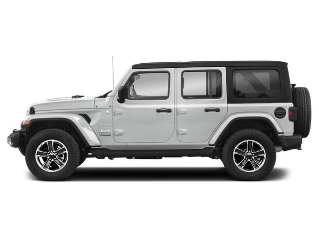 2020 Jeep Wrangler Unlimited Sahara in Cars & Trucks in Timmins - Image 2