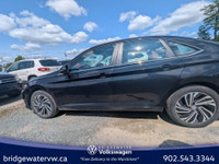 Recent Arrival! Deep Black Pearl Metallic 2019 Volkswagen Jetta Execline Apple CarPlay | Android Aut... (image 4)
