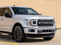 CARGET AUTOMOTIVE is thrilled to offer this 2019 F-150 XLT 4WD, a 6.5-foot box blends rugged capabil... (image 3)