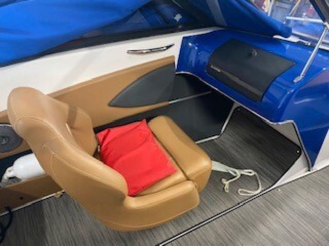 2018 Glastron 185GT in Powerboats & Motorboats in Muskoka - Image 2