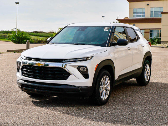 2025 Chevrolet Trailblazer LS in Cars & Trucks in Strathcona County - Image 4