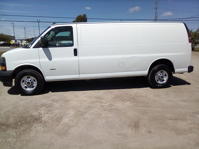 2019 GMC Savana in Cars & Trucks in Leamington - Image 2