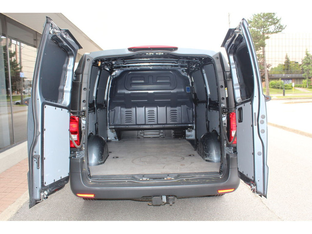 2019 Mercedes-Benz Metris Cargo Van CARGO - PANELS - TOW PKG - D in Cars & Trucks in City of Toronto - Image 3