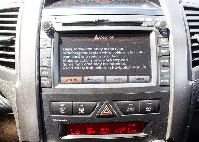2013 Kia Sorento SX dans Autos et camions dans Medicine Hat - Image 27