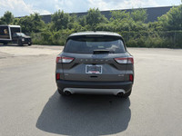 Come see this 2022 Ford Escape SE while we still have it in stock! *This Ford Escape Is Competitivel... (image 4)