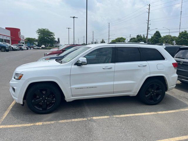 2014 Jeep Grand Cherokee Overland | Clean Carfax | New Tires in Cars & Trucks in London - Image 3