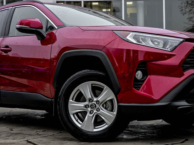 2020 Toyota RAV4 XLE AWD in Cars & Trucks in City of Toronto - Image 3
