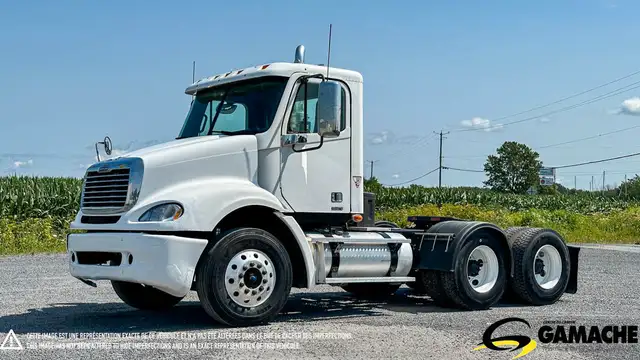2007 FREIGHTLINER CL112 COLUMBIA CAMION DE VILLE in Heavy Trucks in Longueuil / South Shore - Image 4