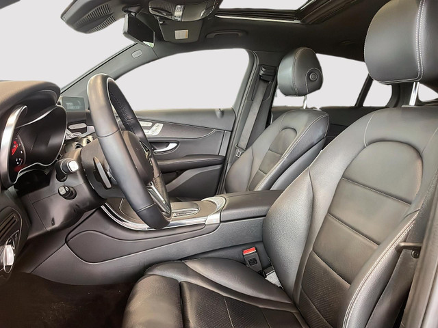 2023 Mercedes-Benz GLC300 4MATIC Coupe Warranty until 2029 or 12 in Cars & Trucks in Calgary - Image 4