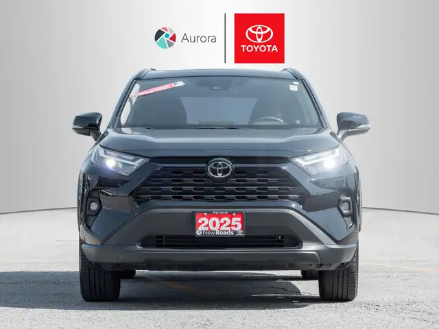 2024 Toyota RAV4 XLE XLE Premium, Dealer Maintained, Clean Ca... in Cars & Trucks in Markham / York Region - Image 3
