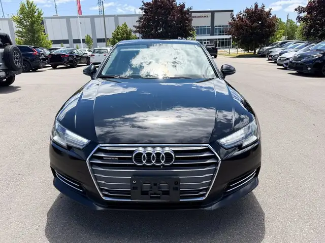 2017 Audi A4 2.0 Komfort quattro dans Autos et camions dans Ville de Toronto - Image 3