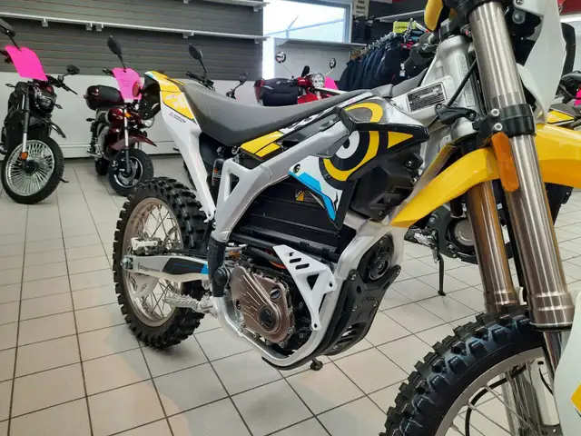 2023 Surron Storm Bee SPORT/DIRT WOW WOW WOW AS LOW AS $37/W $ in Other in Bridgewater - Image 6