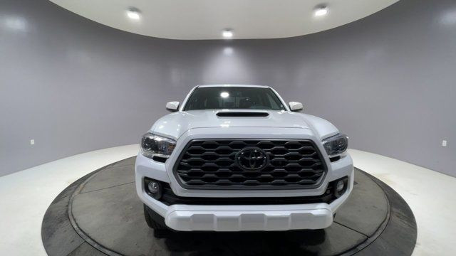 2022 Toyota Tacoma 4WD DBL AT - CLEAN CARFAX - ONE OWNER in Cars & Trucks in Strathcona County - Image 3