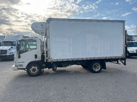 2017 ISUZU TRUCK NRR;Medium Duty Trucks - VAN-REEFER Penske Location 632 BELGRAVE WAY DELTA BC V3M 5... (image 3)