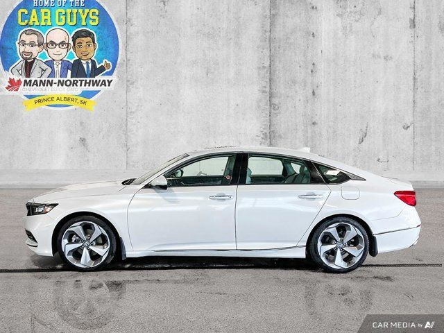 2018 Honda Accord Sedan Touring | Heated Seats | Rear View in Cars & Trucks in Prince Albert - Image 2