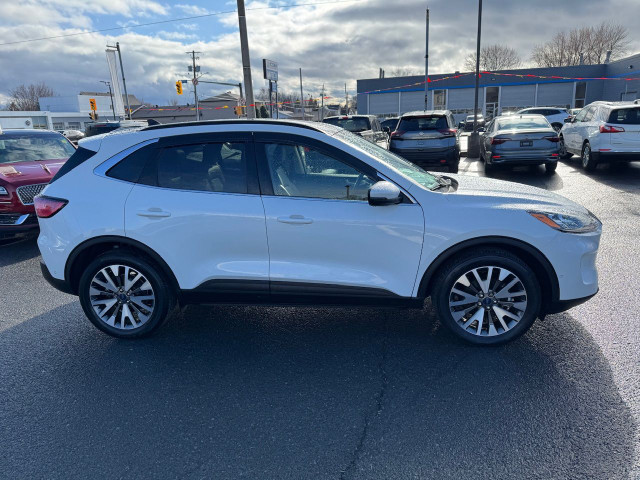 2020 Ford Escape TITANIUM in Cars & Trucks in Cornwall - Image 2