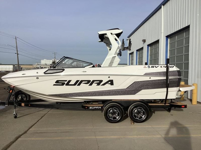 2024 Supra SV 450 in Powerboats & Motorboats in Saskatoon