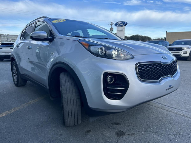 KIA SPORTAGE EX AWD TOUT EQUIPÉ MAGS 18 INTERIEUR DE CUIR SIEGE  in Cars & Trucks in St-Georges-de-Beauce - Image 4